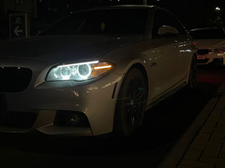 BMW 5 Series foto 1