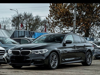 BMW 5 Series foto 1