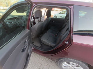 Renault Grand Scenic foto 7