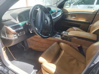 BMW 7 Series foto 5