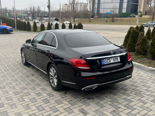 Mercedes E-Class foto 4