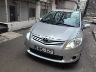 Toyota Auris foto 2