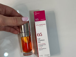 Clarins lip oil