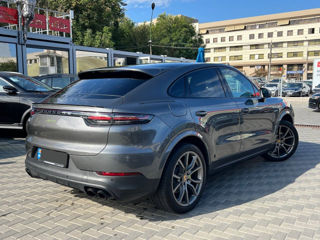 Porsche Cayenne Coupe foto 5