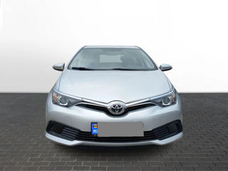 Toyota Auris foto 1