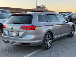 Volkswagen Passat foto 3