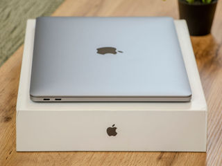 Macbook Pro 13 2017/ Core I5 7360U/ 16Gb Ram/ Iris Plus/ 256Gb SSD/ 13.3" Retina!!! foto 17