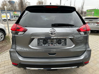 Nissan X-Trail foto 3