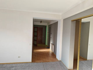 Apartament cu 2 camere, 77 m², Râșcani, Chișinău foto 4