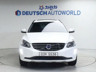 Volvo XC60 foto 3