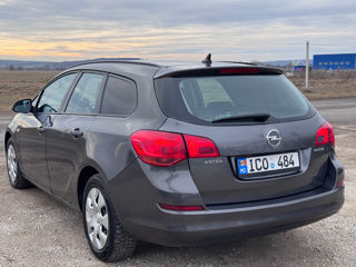 Opel Astra foto 3