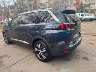 Peugeot 5008 foto 4