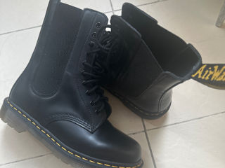 Dr Martens