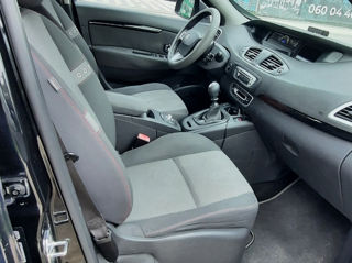 Renault Scenic foto 6