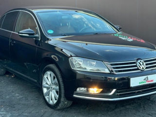 Volkswagen Passat foto 2