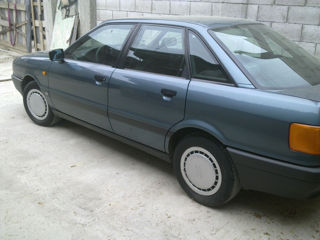 Audi 80 foto 2