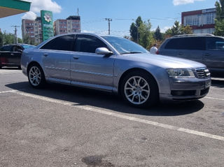 Audi A8 foto 5