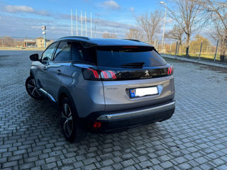 Peugeot 3008 foto 2