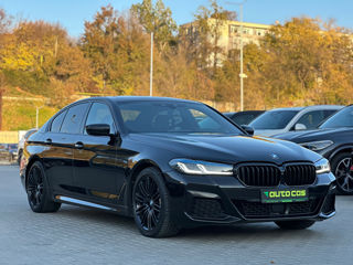 BMW 5 Series foto 4