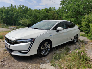 Honda Clarity фото 8