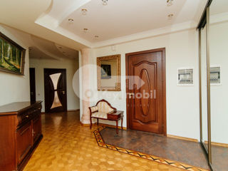 Apartament cu 4 camere, 173 m², Centru, Chișinău foto 19