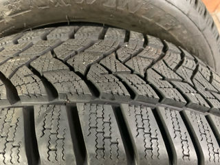 R16/60/205 Dunlop (Iarna) foto 4