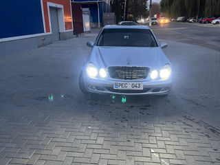 Mercedes E-Class