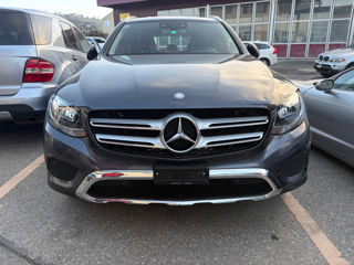 Mercedes GLC foto 8