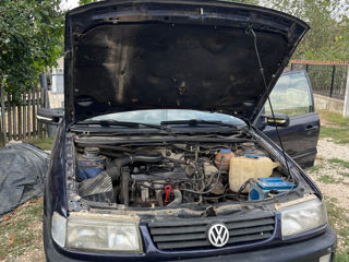 Volkswagen Passat foto 3