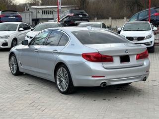 BMW 5 Series foto 3