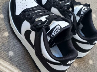 Nike dunk low black panda 38- 39