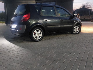 Renault Scenic foto 4