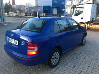 Skoda Fabia foto 2