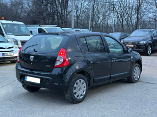 Dacia Sandero foto 3