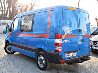 Mercedes Sprinter 210 foto 2