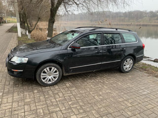 Volkswagen Passat foto 2