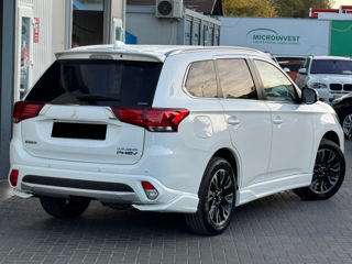 Mitsubishi Outlander foto 5