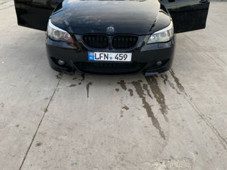 BMW 5 Series foto 7