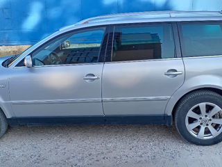 Volkswagen Passat foto 4