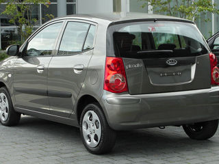 KIA Picanto foto 1