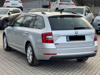 Skoda Octavia foto 3