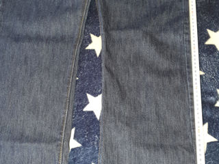 Se vinde jeans levi`s w34 foto 6