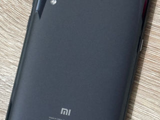 Xiaomi Mi 9 foto 2