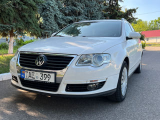 Volkswagen Passat foto 2