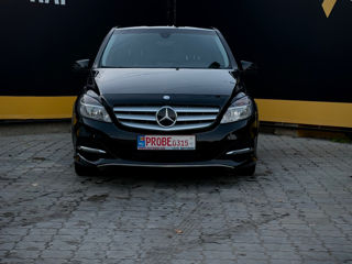 Mercedes B-Class foto 4