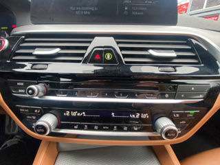 BMW 5 Series foto 14