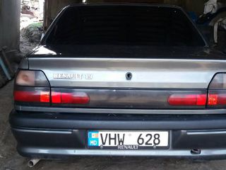 Renault 19 foto 5