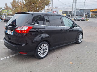 Ford Grand C-MAX