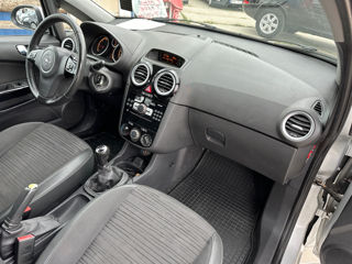 Opel Corsa foto 9