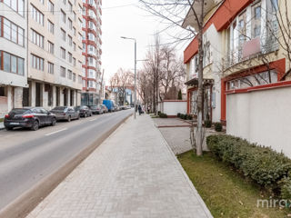 Se dă în chirie oficiu pe str. Alexandru cel Bun, Centru, Chișinău foto 3